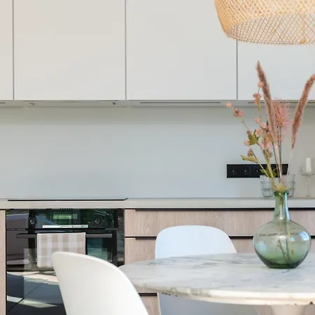 Hilltop - Kiikri City Centre * تالين